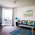 Marina Living With Parking, Balcony, Quiet And Secure