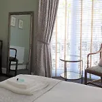 Starlings Guest House