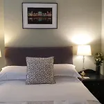 Starlings Guest House