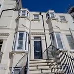 The I360 Flat, Penthouse, Sea View, Large Private Roof Terrace, Central Brighton 2 Bedroom, Up To 6 Guests