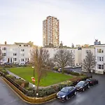 Serenity Square - Wow Location Central Brighton Sleeps 4