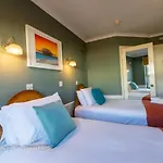 Pass The Keys Room 18 Twin The Gentle Kitty Boutique Suite