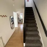 Deluxe Beach House Brighton