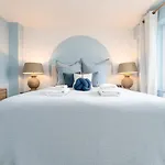 Host & Stay - Sea View Marine Parade