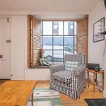 Host & Stay - George Street Townhouse