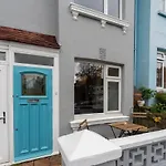 Host & Stay - Shanklin House