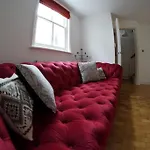 Central Townhouse & Terrace