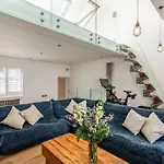 Stylish Townhouse In Vibrant North Laine