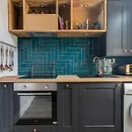 The Apartment At Waterloo Sea View By Brighton Holiday Lets