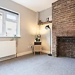 Sleek 4-Bed In Central Brighton - Sleeps 10