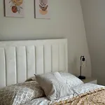 Spacious 4-Bed Apartment In City Centre