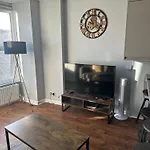 Flat 3 Stunning Two Bed Apartment In The Famous Brighton Lanes