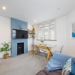 Stunning 1 Bedroom House Central Terminus Road