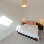 Ideal Escape Complimentary Parking & Cosy