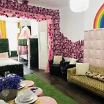 Seafront Party Houses For Hens, Stags & Groups