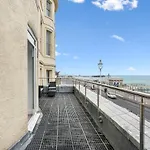 Kings Sea View Residence - Sleeps 8 - Terrace