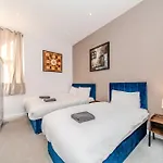 Modern Flat Near Brighton Centre