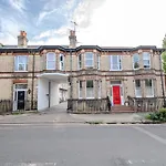 Modern Flat Near Brighton Centre