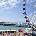 1 Bedroom Seafront Apartment Channel View