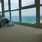 Isabella Penthouse 15Th Floor, Seafront