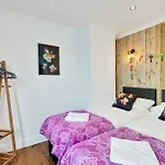 Kemptown\'S Big House