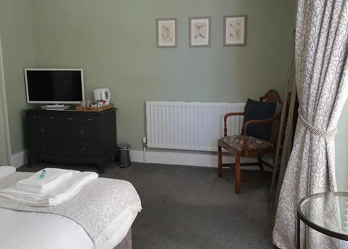Starlings Guest House