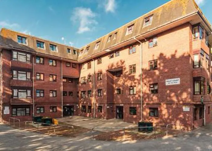 Philip Court