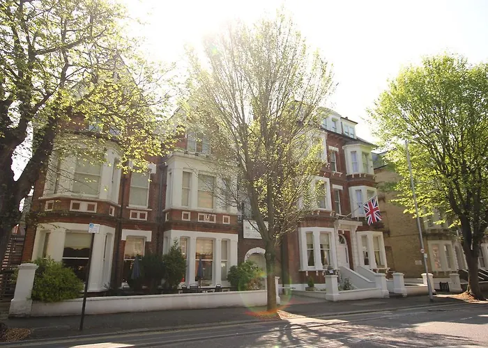 The Courtlands Hotel