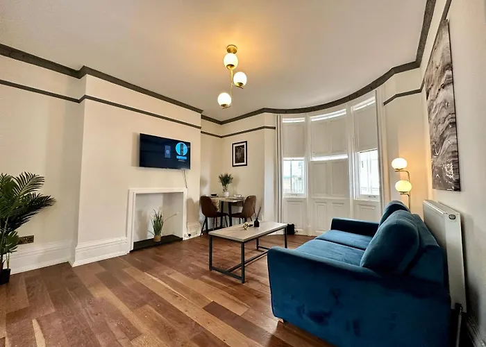 Serene Escape L Comfortable 1-Bedroom With Garden Access