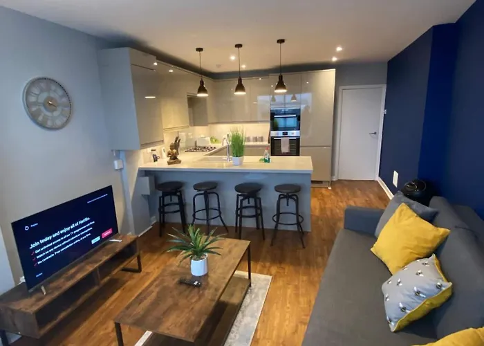 Flat 3 Stunning Two Bed Apartment In The Famous Brighton Lanes