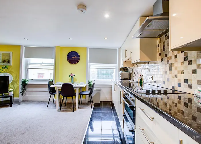 Brighton Stay For 4 By The Pier - Flat 3