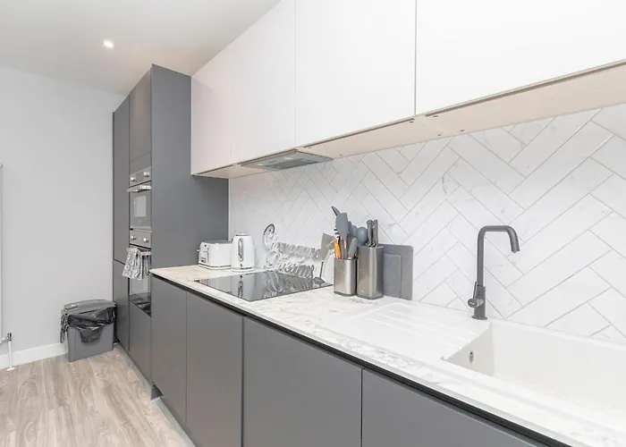 Bloomsaway Seafront One Bedroom Bn133Duk01