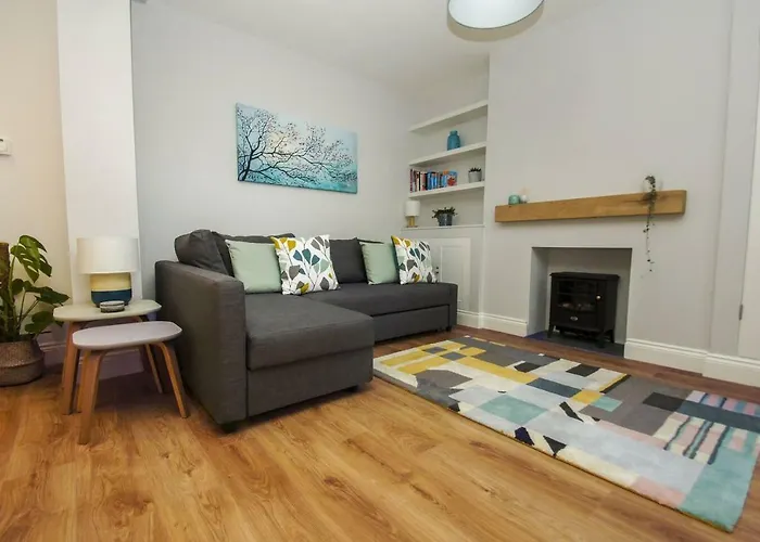 Buckingham Patio Apartment - Central - By Brighton Holiday Lets