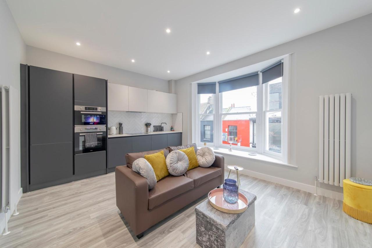 Special Offer Centre Seafront 1 Bedroom Flat Bn133duk01 Apartment