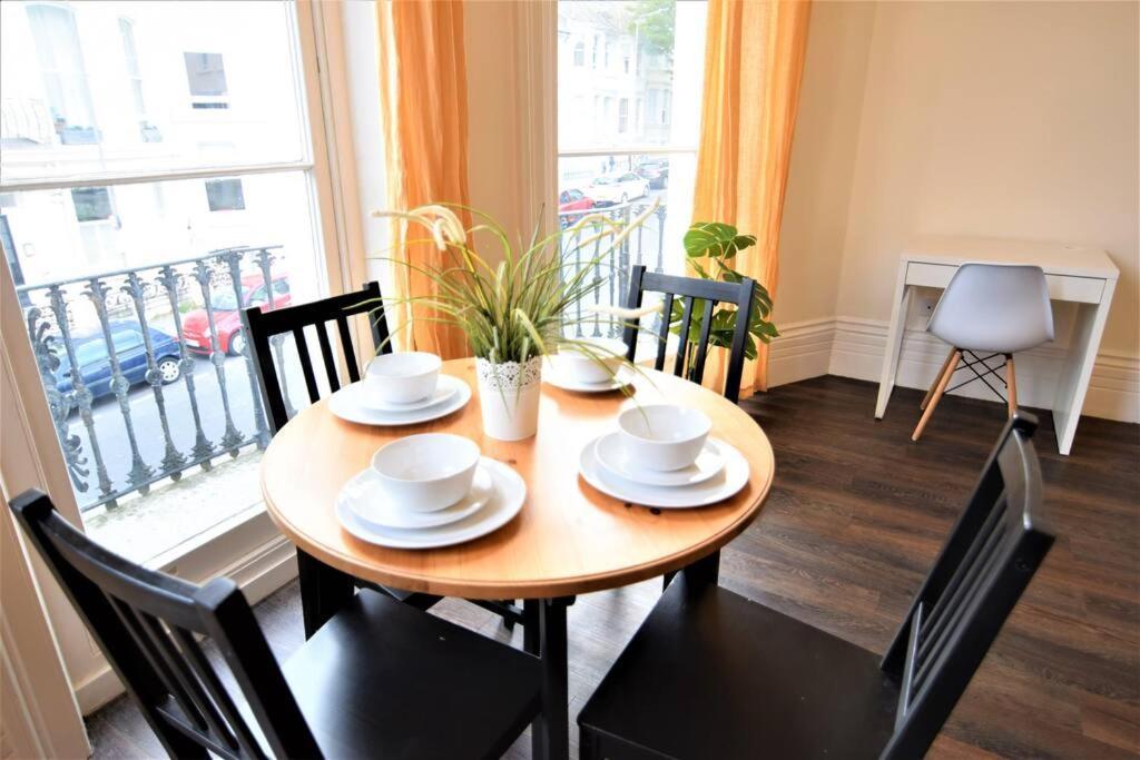 Holiday home Flash Sale Kempton 2 Bedroom Flat Bn224eat04 Brighton
