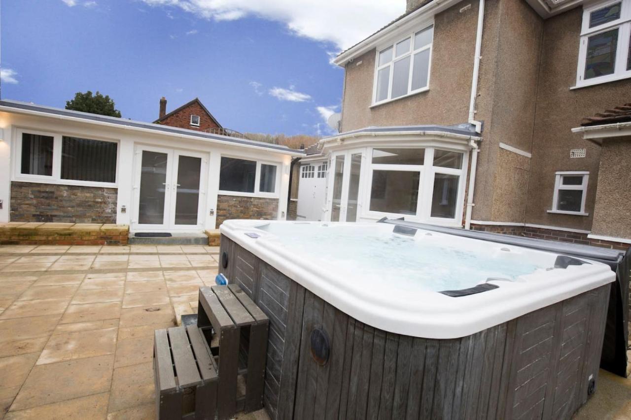 Orchard House-luxury House With Hot Tub Sleeps 12 Bed & Breakfast *