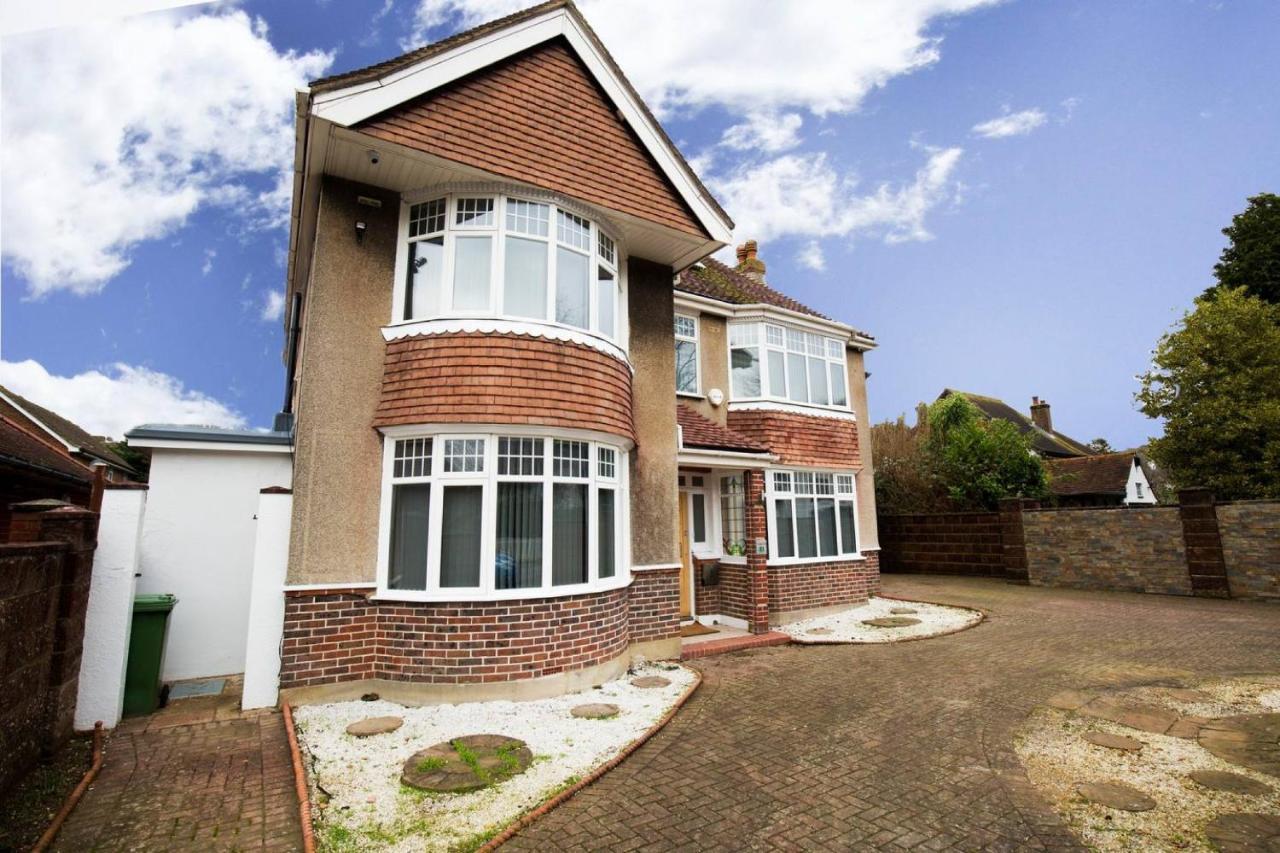 Orchard House-luxury House With Hot Tub Sleeps 12 Bed & Breakfast