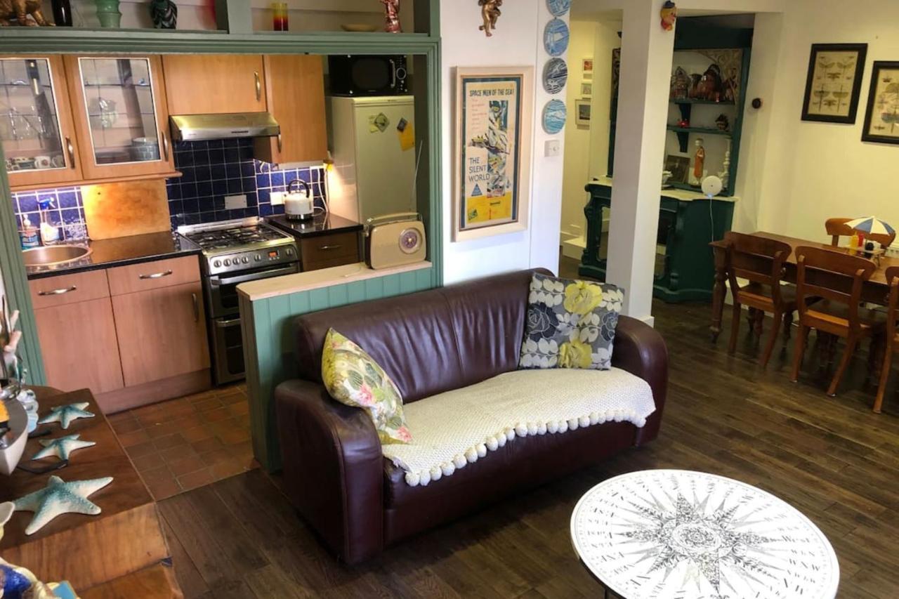 Cozy 2 Bedroom Flat In The Heart Of Apartment Brighton