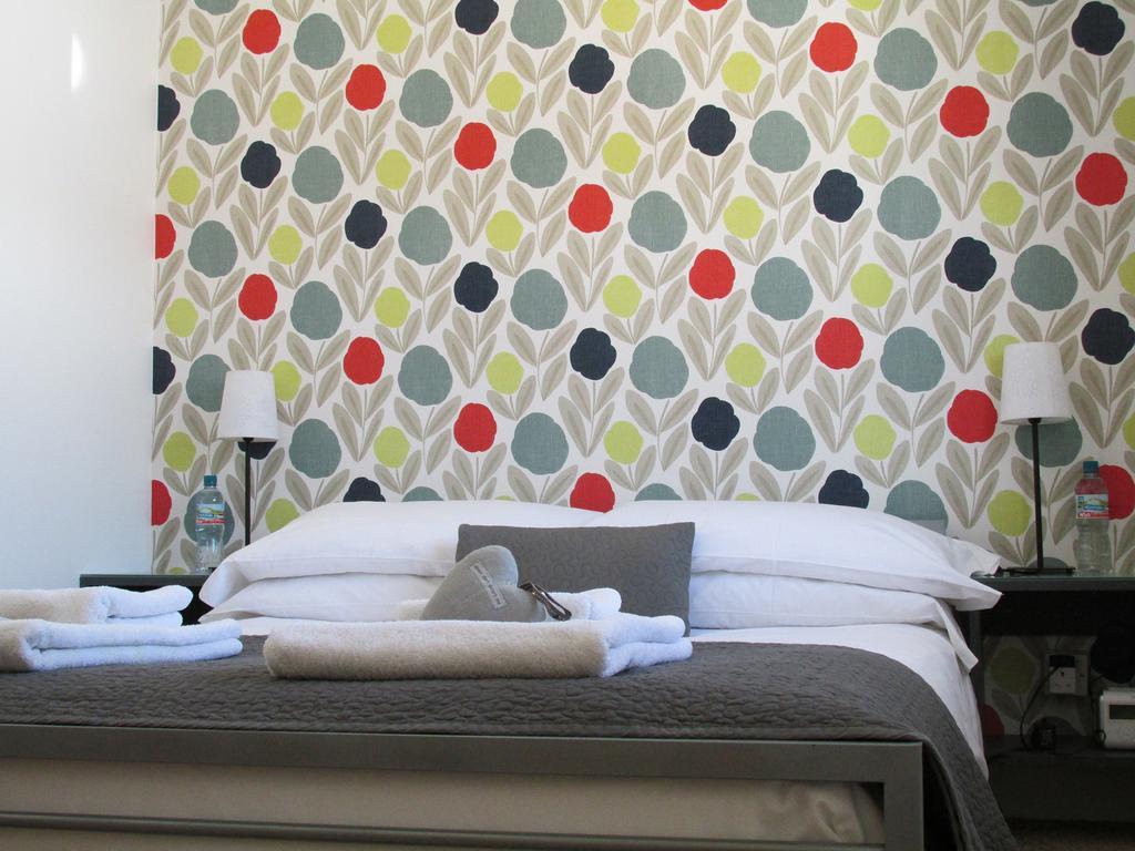 The White House Guest house 4*