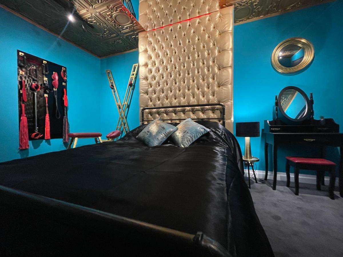 Boutique Dungeon Apartment *