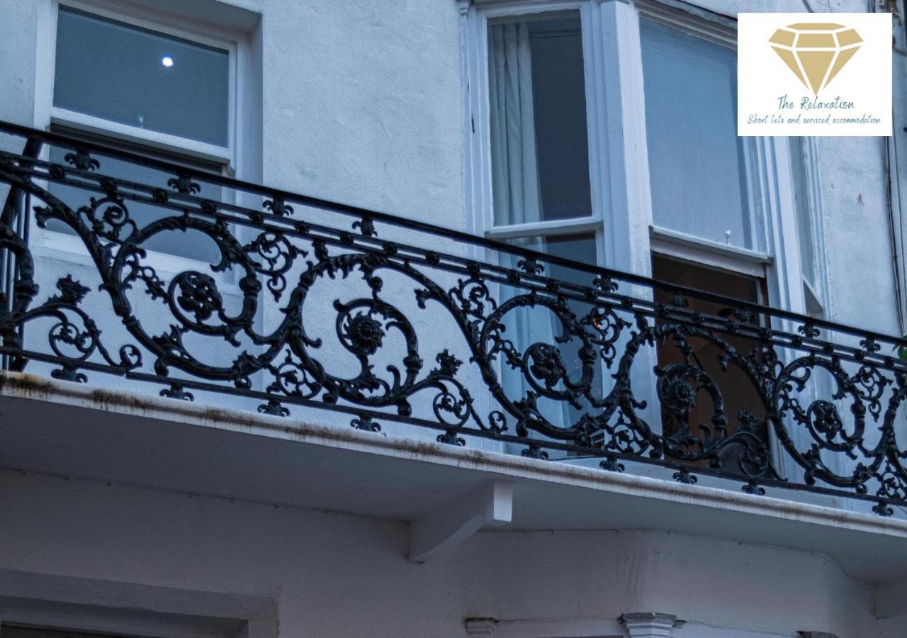 1 Bed Apartment-Sea Views- Relocation-Business-By The Relaxation Serviced Apartments