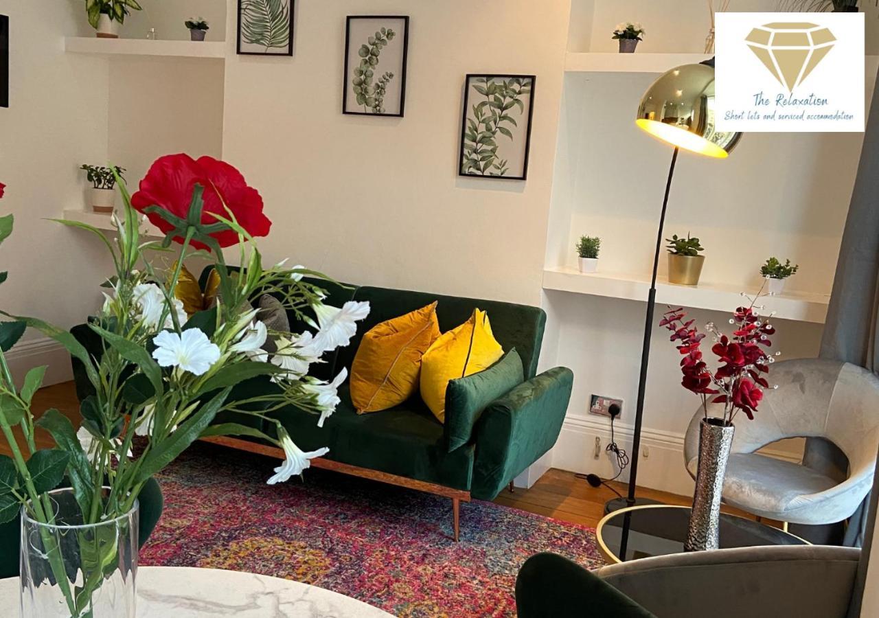 1 Bed Apartment-Sea Views- Relocation-Business-By The Relaxation Serviced Apartments