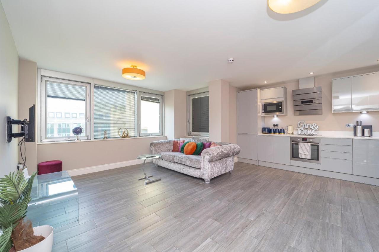 Centre 1 Bedroom Flat Bn1gre29 Apartment