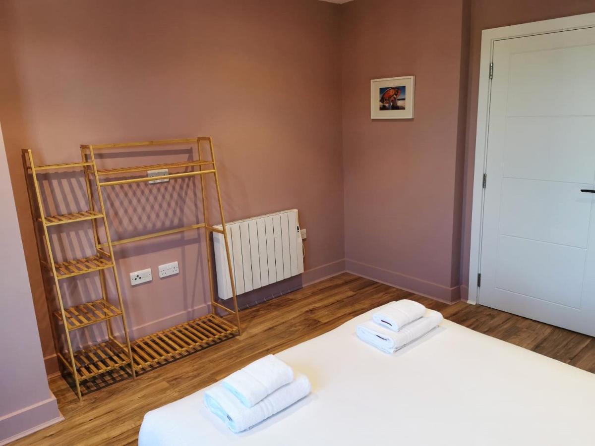 Rocks One Bed In Quiet Luxuy Development Apartment Brighton