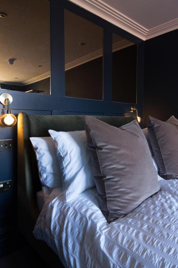Jewel Of Kemptown - Luxury Townhouse, Sleeps 9 Brighton