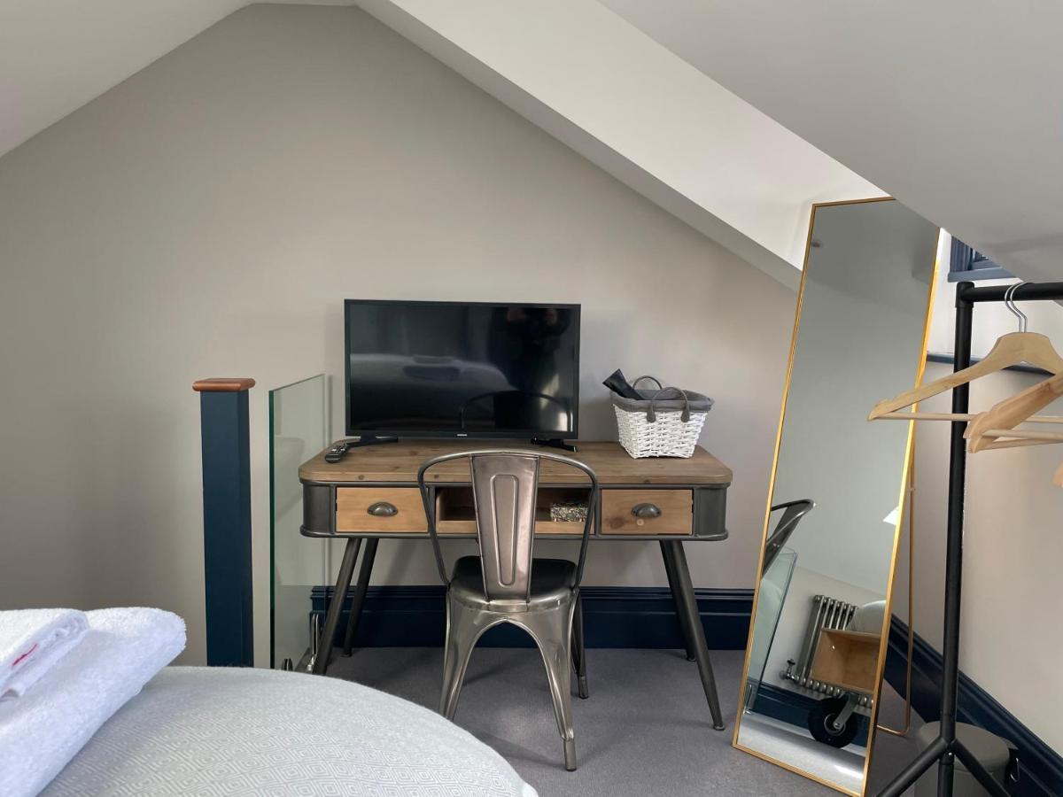 Jewel Of Kemptown - Luxury Townhouse, Sleeps 9 *