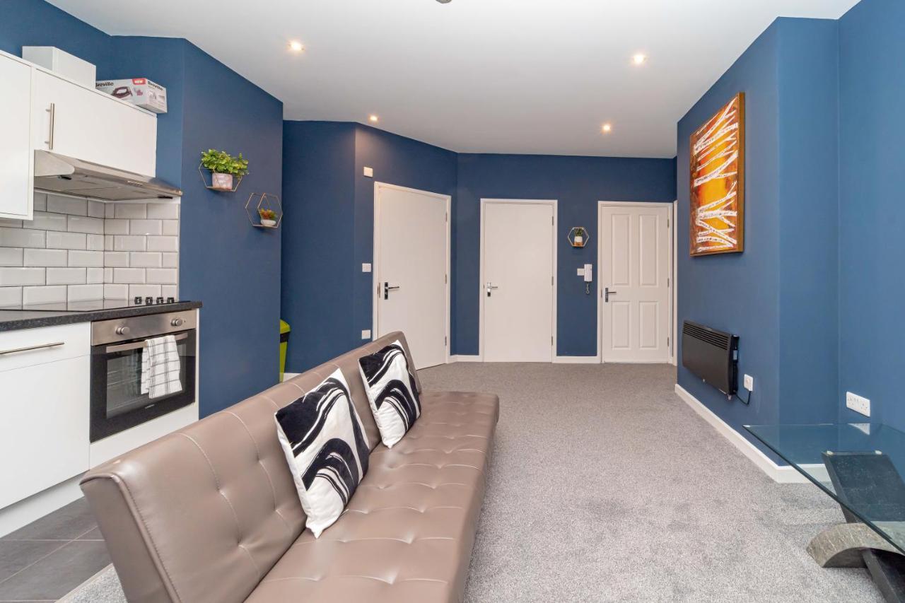 Flash Sale 1 Bedroom Bn32osm12 Apartment Brighton