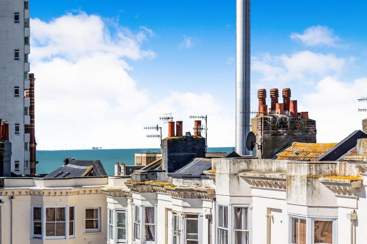 Apartment I360 Penthouse: Seaside Retreat With Private Rooftop