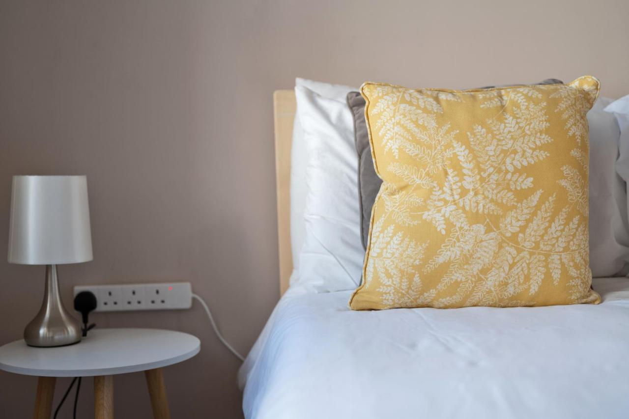 I360 Penthouse: Seaside Retreat With Private Rooftop Apartment Brighton