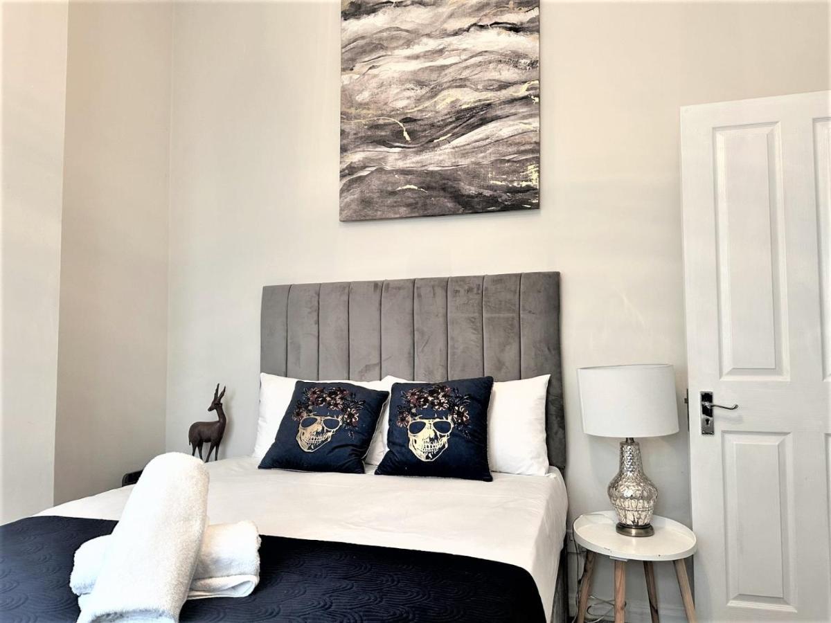 Flash Sale Centre 1bedroom Flat Bn16sma02 *